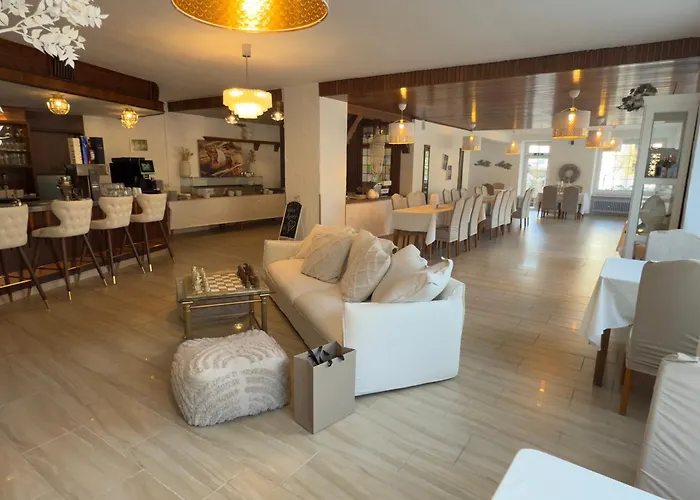 Hotel \